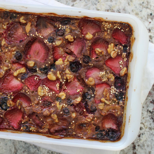 low fodmap quinoa berry breakfast bake