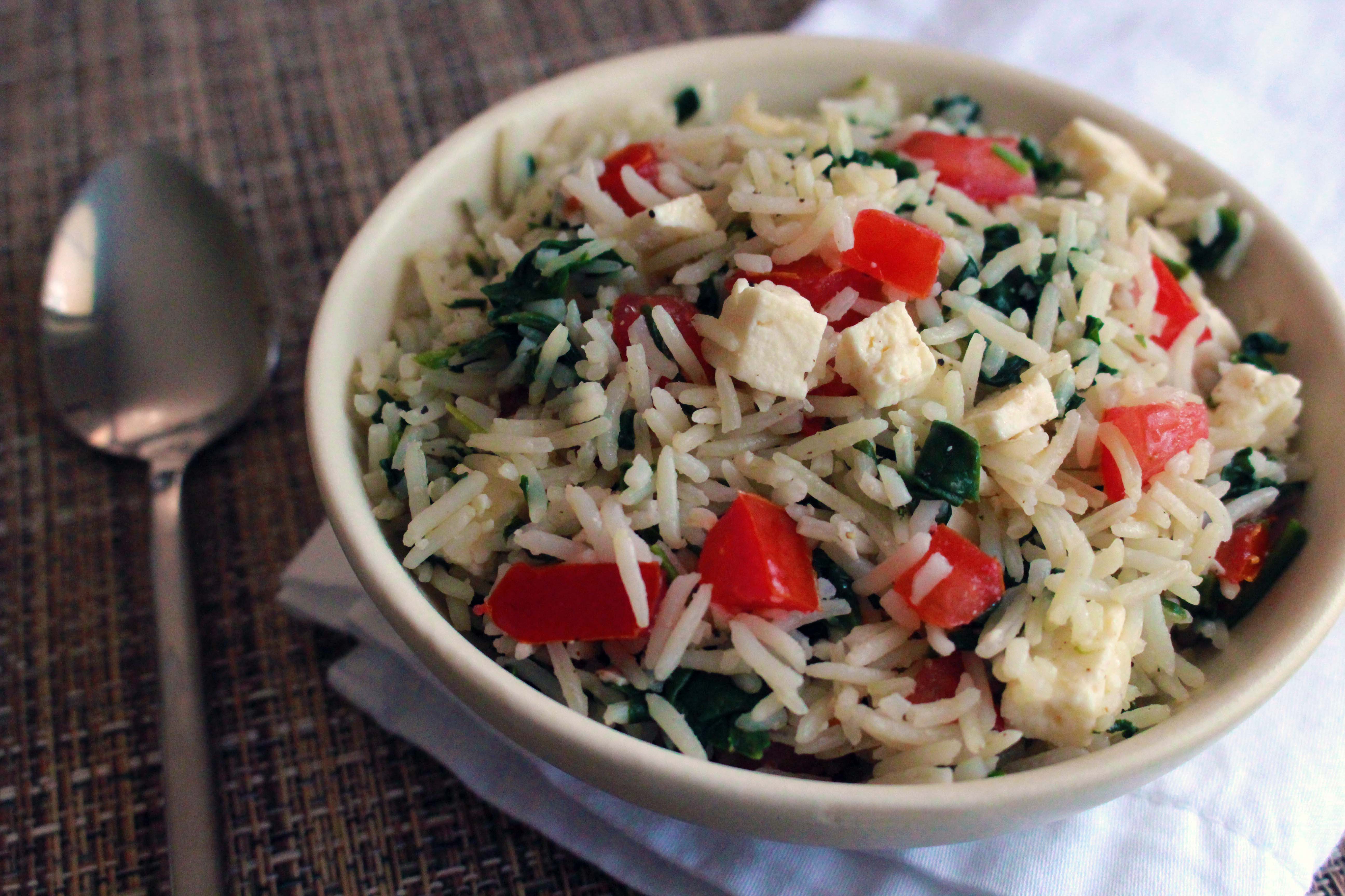low fodmap rice with feta tomato spinach